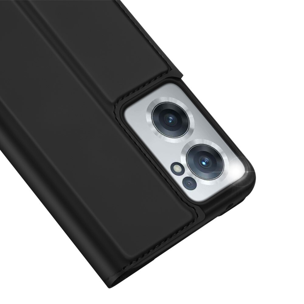 Skin Pro Series  OnePlus Nord CE 2 5G Nero