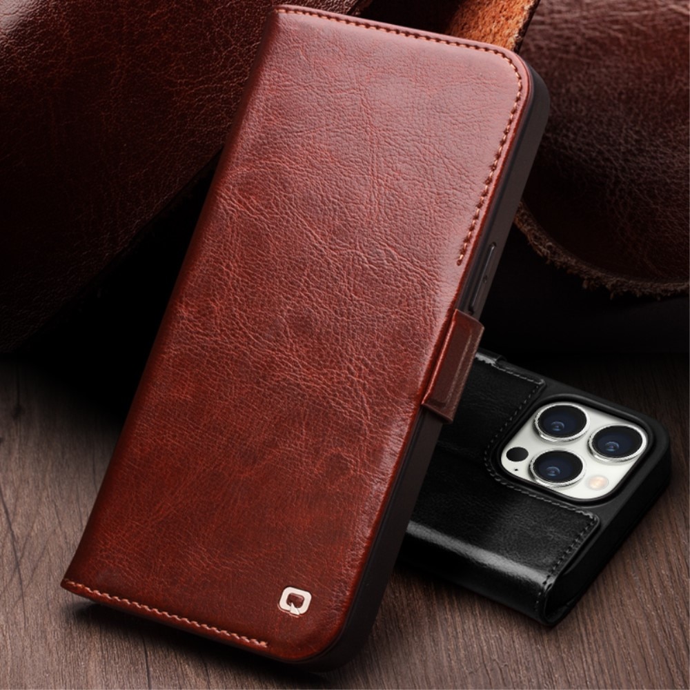 Leather Wallet Case iPhone 15 Pro Brown