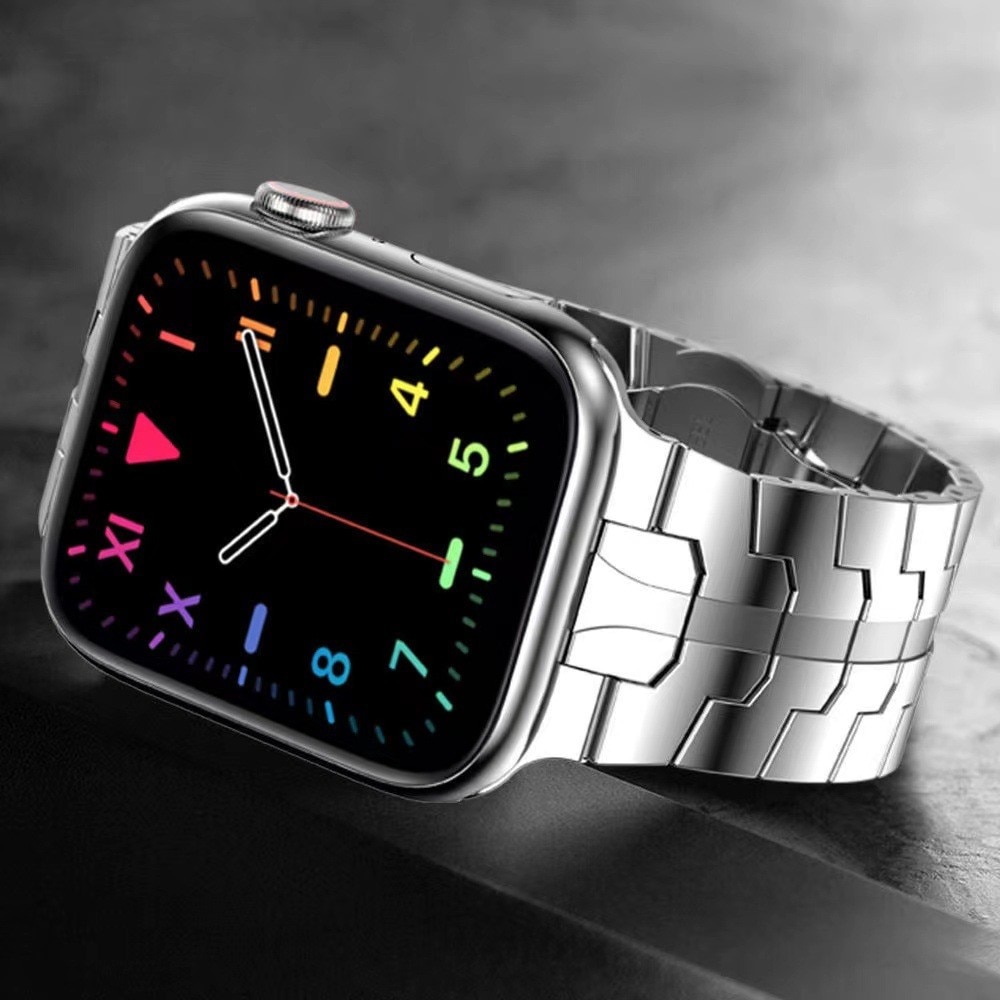 Race Stainless Steel Apple Watch SE 44mm Silver